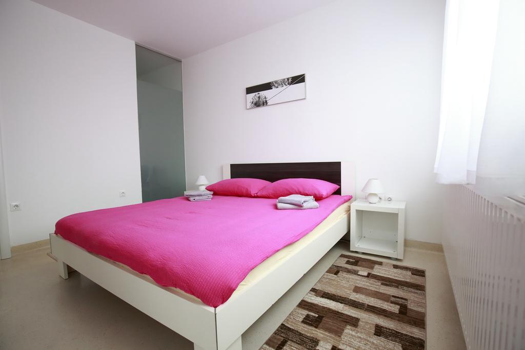 Apartment Hurcak Zagreb Bagian luar foto